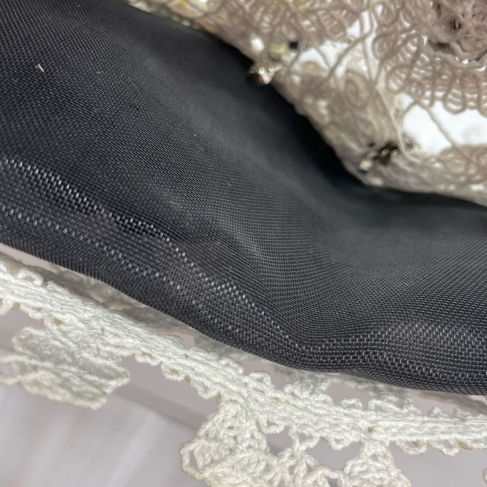 Mary Frances Lace Purse - Picture 6 of 11